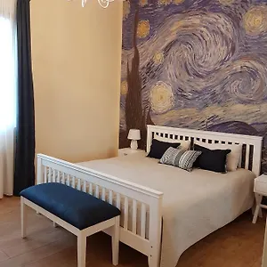 The Starry Night Апартаменты